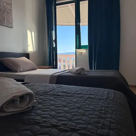 Appartamento Centar - Three Bedroom Ploce (Dubrovnik-Neretva)