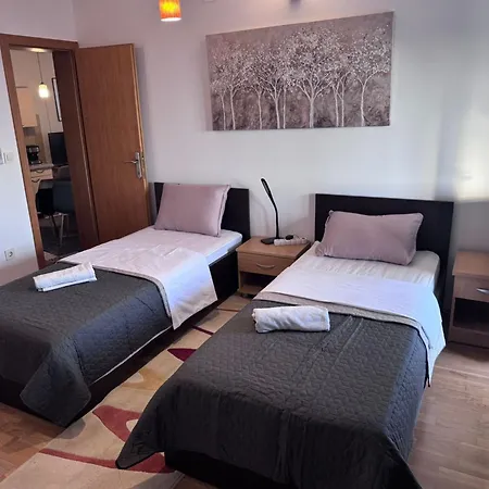 Centar - Three Bedroom Appartamento Ploce (Dubrovnik-Neretva)