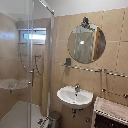 Centar - Three Bedroom *