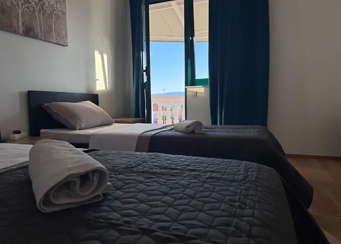 Appartamento Centar - Three Bedroom Ploce (Dubrovnik-Neretva)